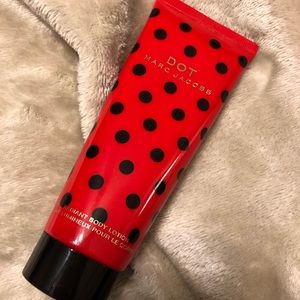 Dot by Marc Jacobs lotion